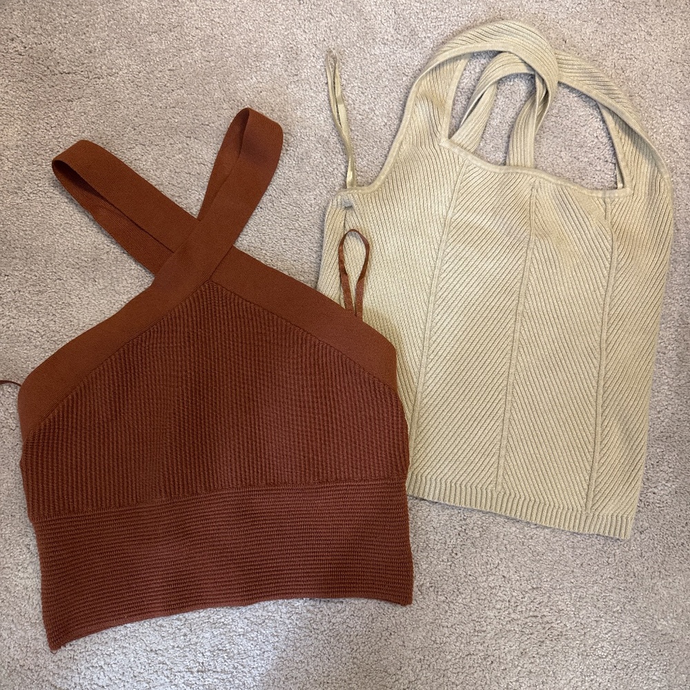2 Abercrombie & fitch crops